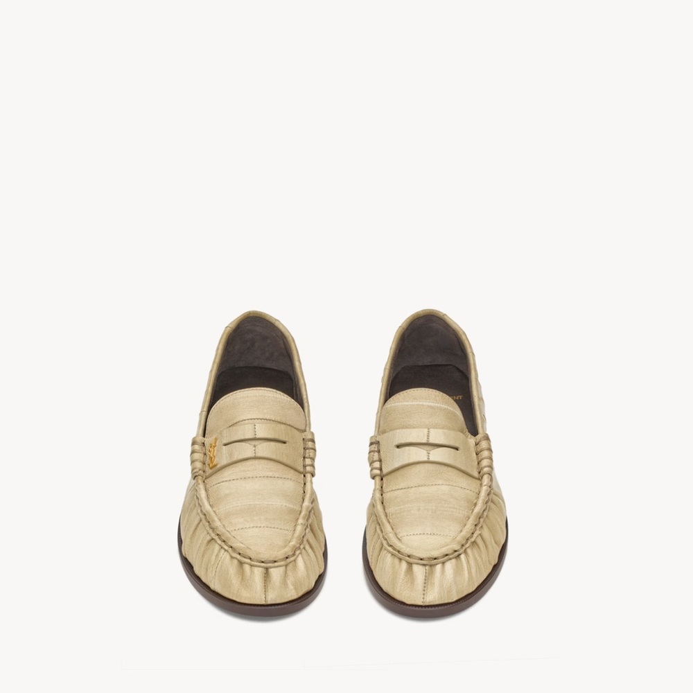 Saint Laurent. NWT. 2025 Spring/Summer Collectio Beige Loafers